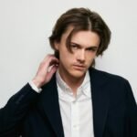 Christopher Briney Height